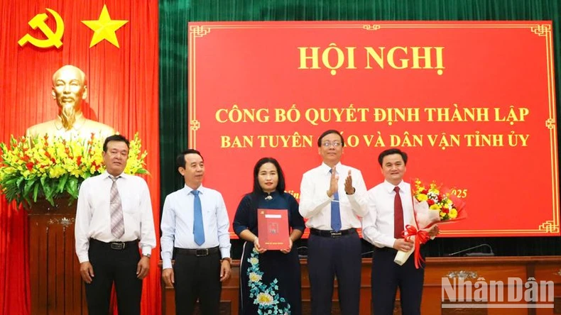 Ninh Thuận thành lập mới 2 đảng bộ, hợp nhất Ban Tuyên giáo và Dân vận ảnh 4