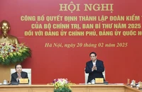 Bí thư Đảng ủy Chính phủ, Thủ tướng Chính phủ Phạm Minh Chính và Bí thư Đảng ủy Quốc hội, Chủ tịch Quốc hội Trần Thanh Mẫn đồng chủ trì Hội nghị. (Ảnh: TRẦN HẢI)