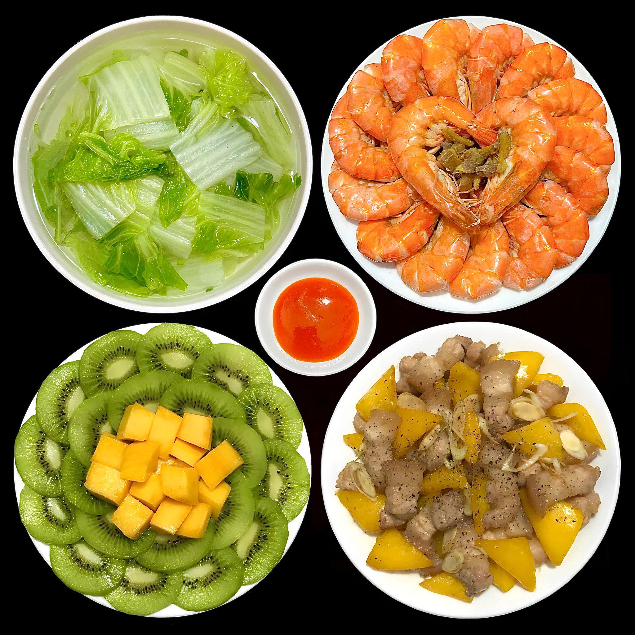 Canh cải thảo, tôm hấp bia, ba chỉ xào ớt chuông, kiwi - xoài.