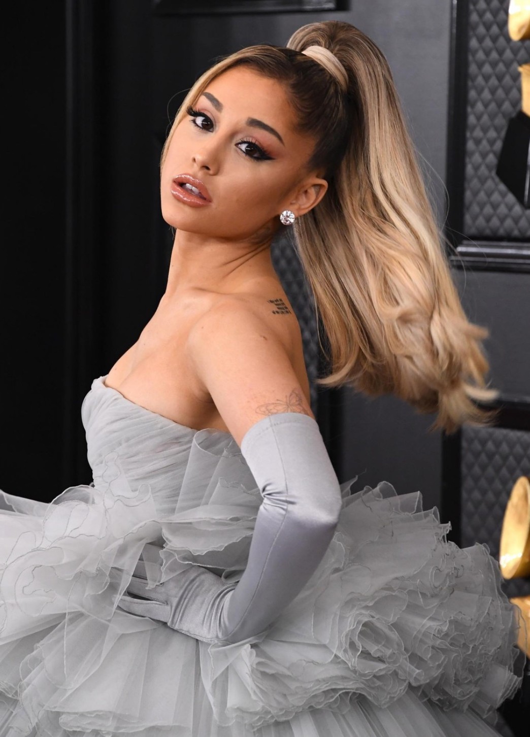 Đằng sau cơ thể gầy trơ xương của Ariana Grande - 3