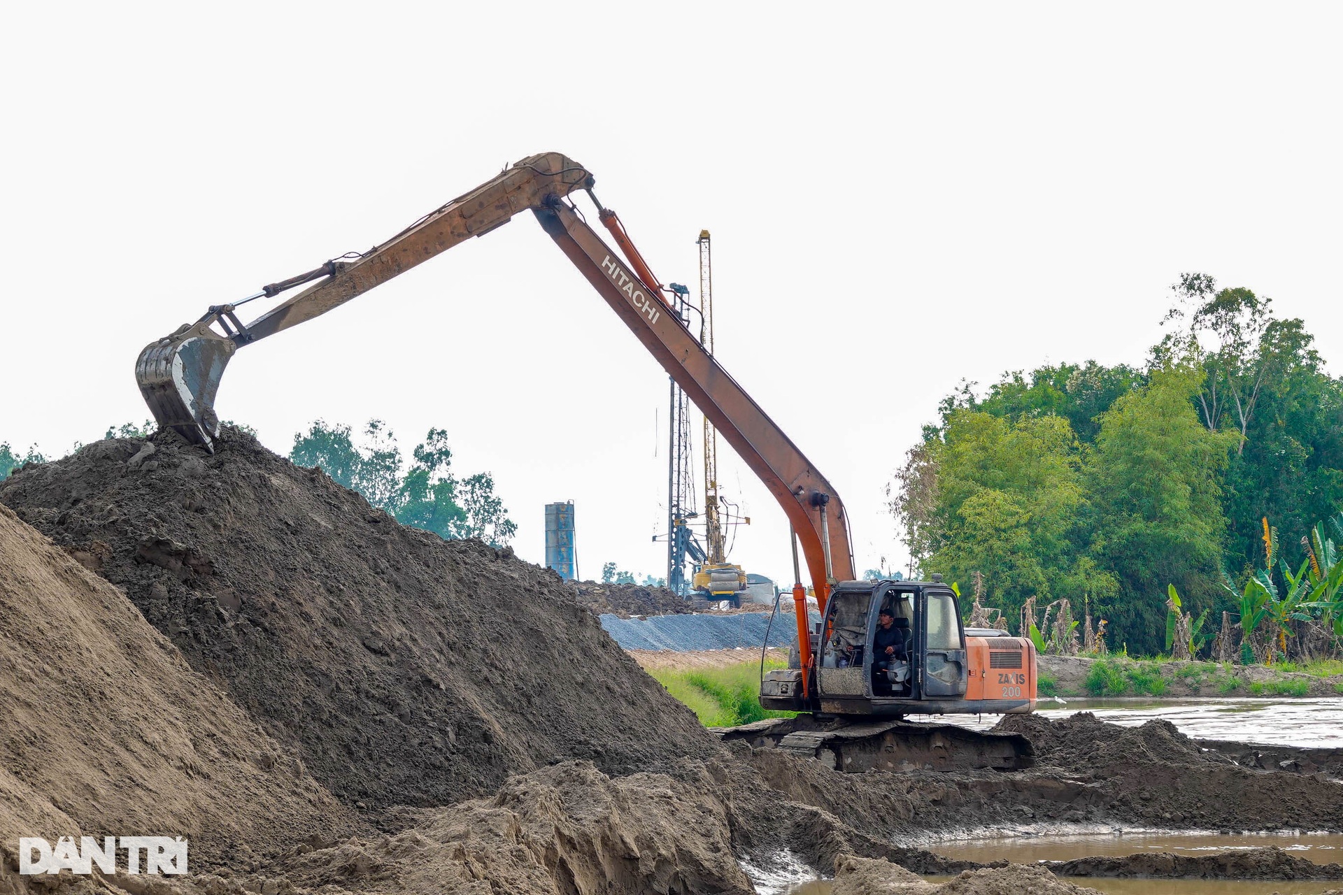 Cao tốc trục dọc - ngang ở ĐBSCL gặp khó do nguồn nguyên vật liệu khan hiếm - 5