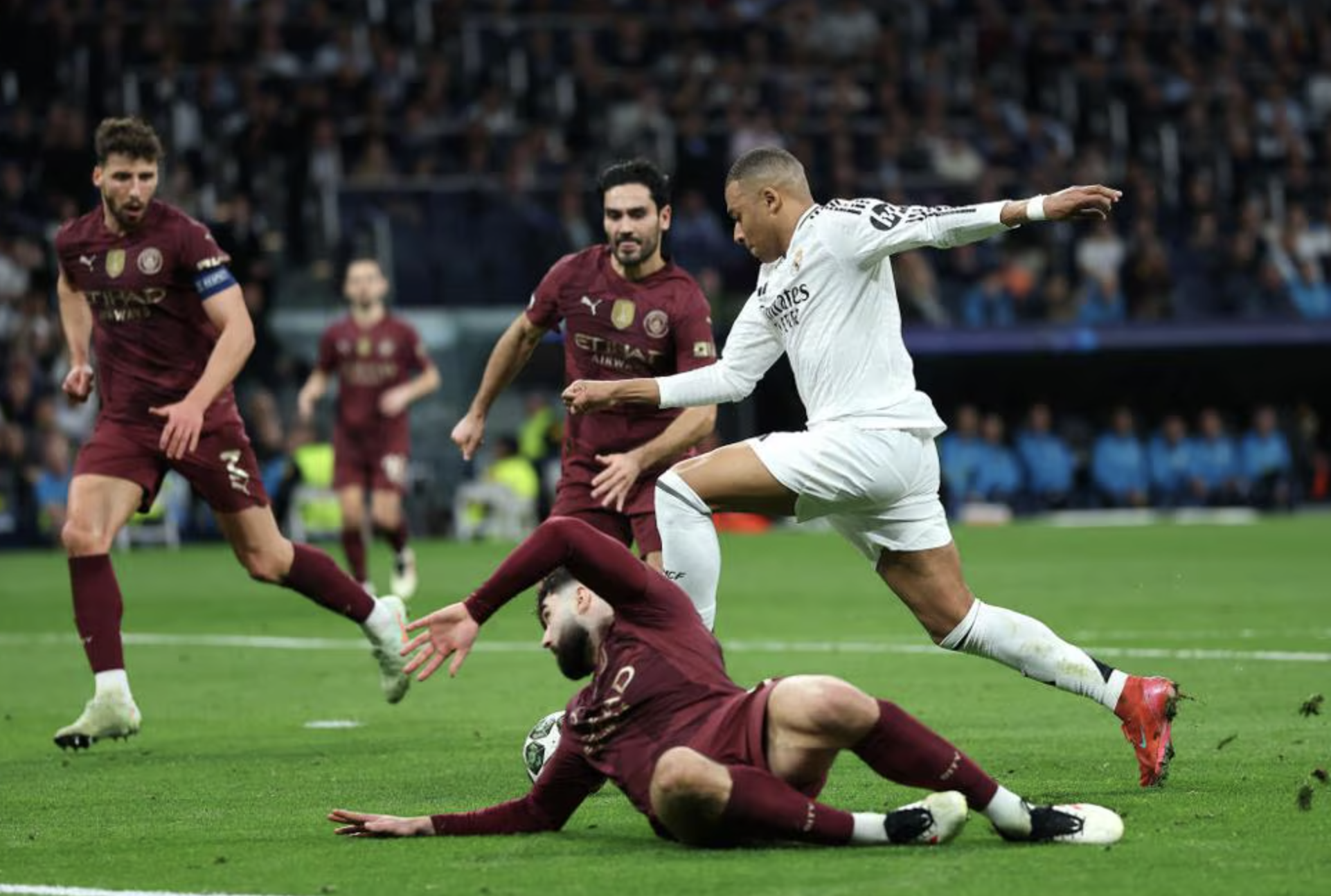 Mbappe lập hat-trick siêu hạng, Real Madrid quật ngã Man City ở Champions League- Ảnh 3.