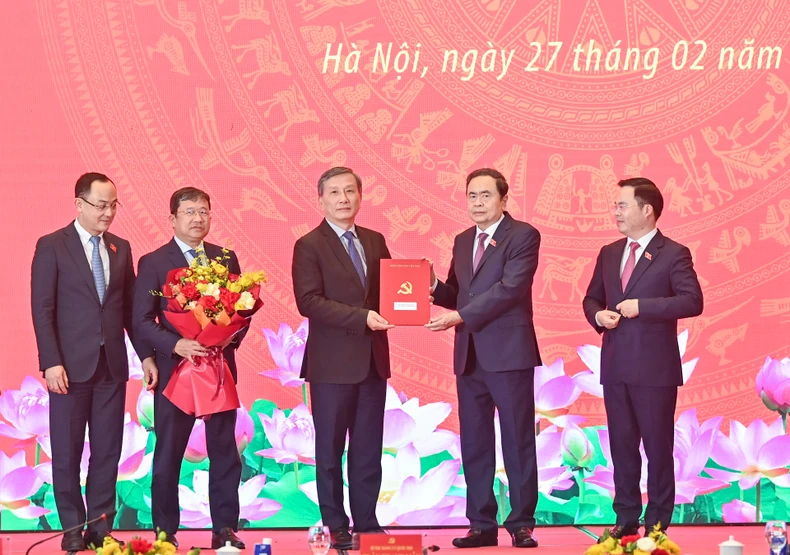 Phát huy vai trò lãnh đạo toàn diện, hiệu quả trong việc thực hiện các nhiệm vụ chính trị ảnh 3