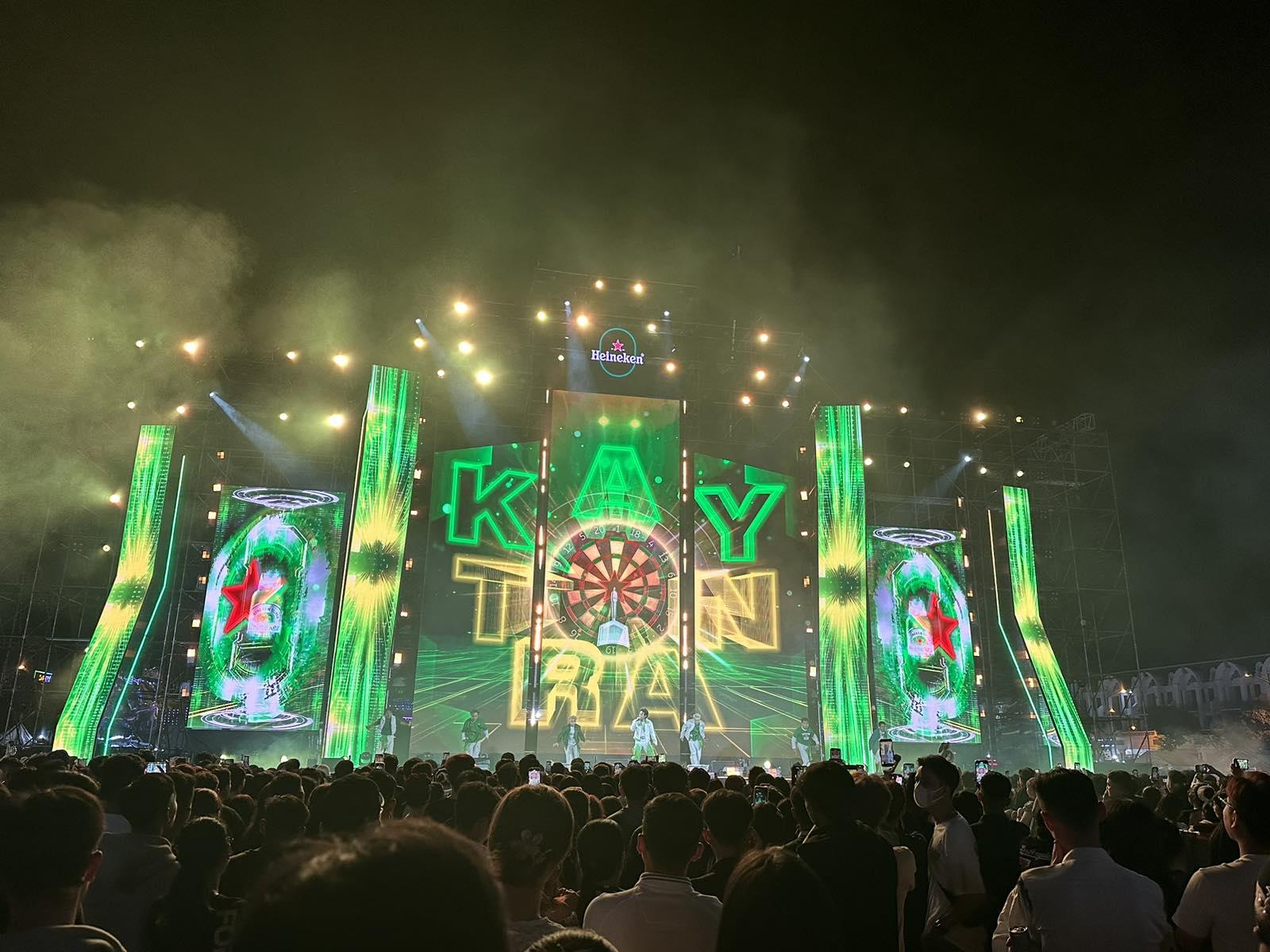 Heineken tưng bừng mở kết nối thật qua chuỗi hoạt động âm nhạc & Drone Show “Đỉnh Nóc”- Ảnh 6.