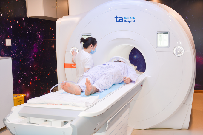 Chụp MRI 3 Tesla giúp chẩn đoán bệnh phù não. Ảnh: Bệnh viện Đa khoa Tâm Anh