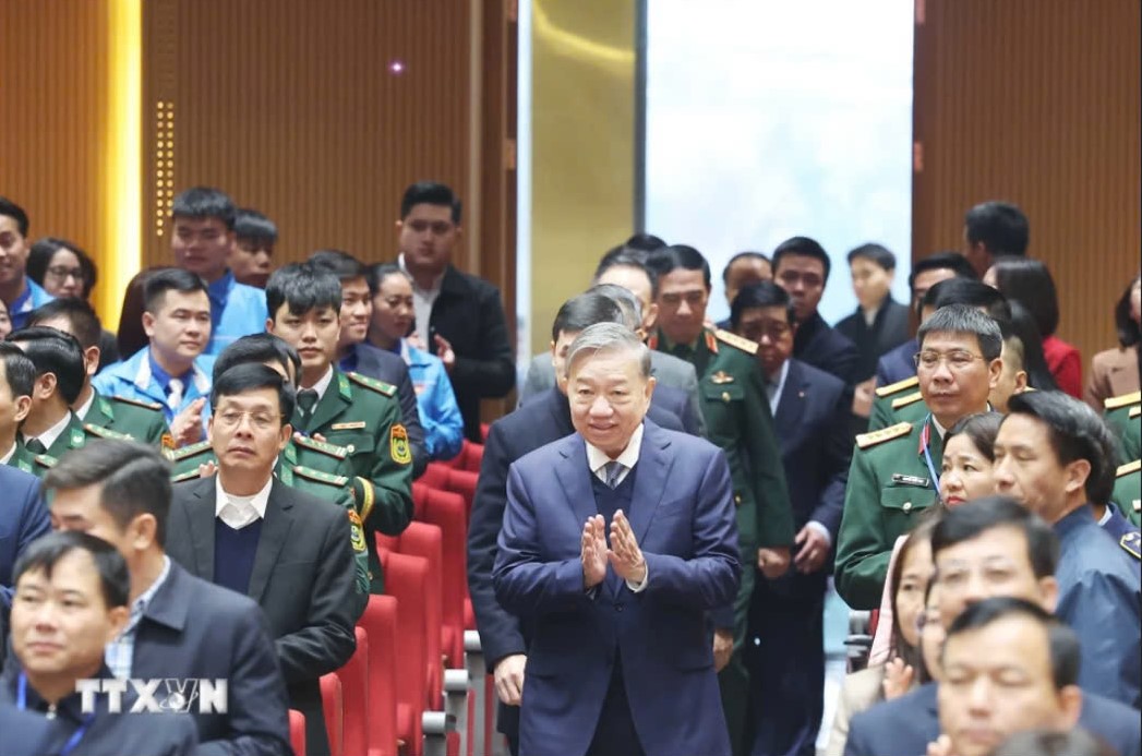 Tổng Bí thư Tô Lâm: Bảo vệ an ninh biên giới gắn với bảo vệ văn hóa, phát triển kinh tế biên giới- Ảnh 1.