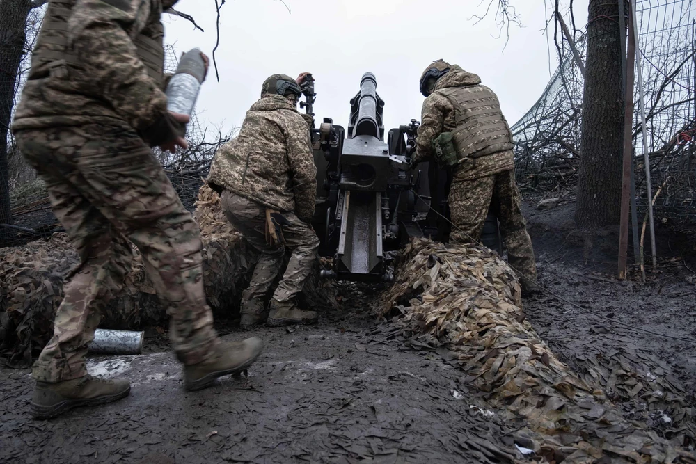 Chiến sự Nga - Ukraine 10-2: Nóng ran chiến trường Pokrovsk; Ukraine hạ 70 UAV Nga trong đêm