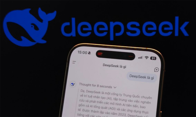 Giao diện phần mềm DeepSeek cùng logo của công ty. Ảnh: Tuấn Hưng