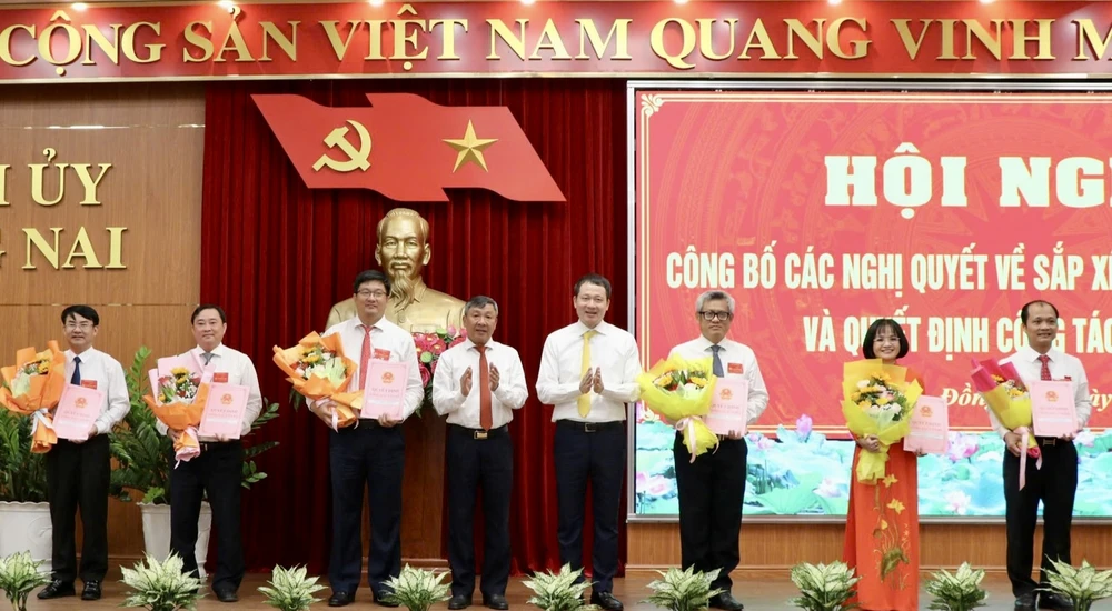 Xin thôi việc 1.jpg