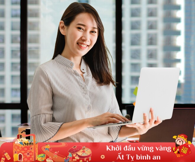 Đừng chỉ mua vàng, đây là 6 món đồ trang trí bàn làm việc giúp bạn rước “vía Thần Tài” suốt cả năm Ất Tỵ - 1