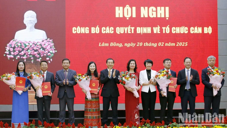 Lâm Đồng bổ nhiệm lãnh đạo 6 sở mới sau khi hợp nhất ảnh 1