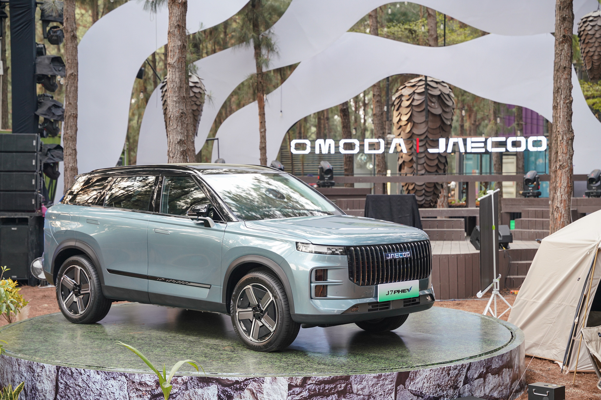 Jaecoo J7 ra mắt Việt Nam: Giá từ 729 triệu, có bản PHEV chạy được 1.300km - Ảnh 1.