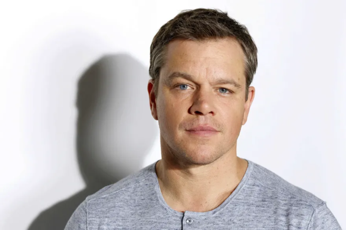 Tài tử Matt Damon từng đoạt nhiều giải thưởng như Oscar, Quả Cầu Vàng và được khắc tên trên Đại lộ Danh vọng Hollywood. Ảnh: AP