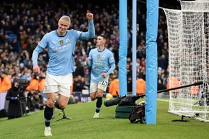 Brentford vs Man City: Tiếp tục mạch thắng