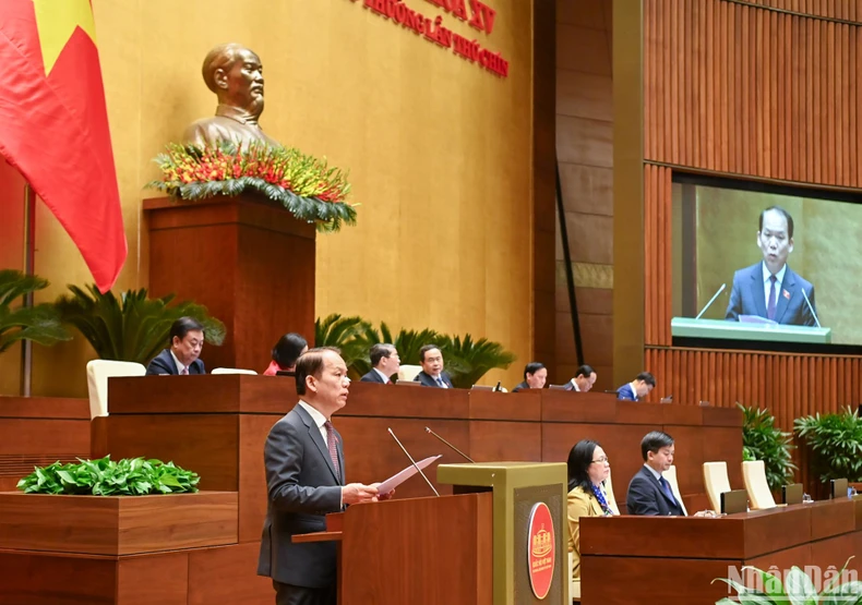 Phát huy hơn nữa vai trò của đại biểu Quốc hội trong xây dựng, ban hành văn bản quy phạm pháp luật ảnh 1