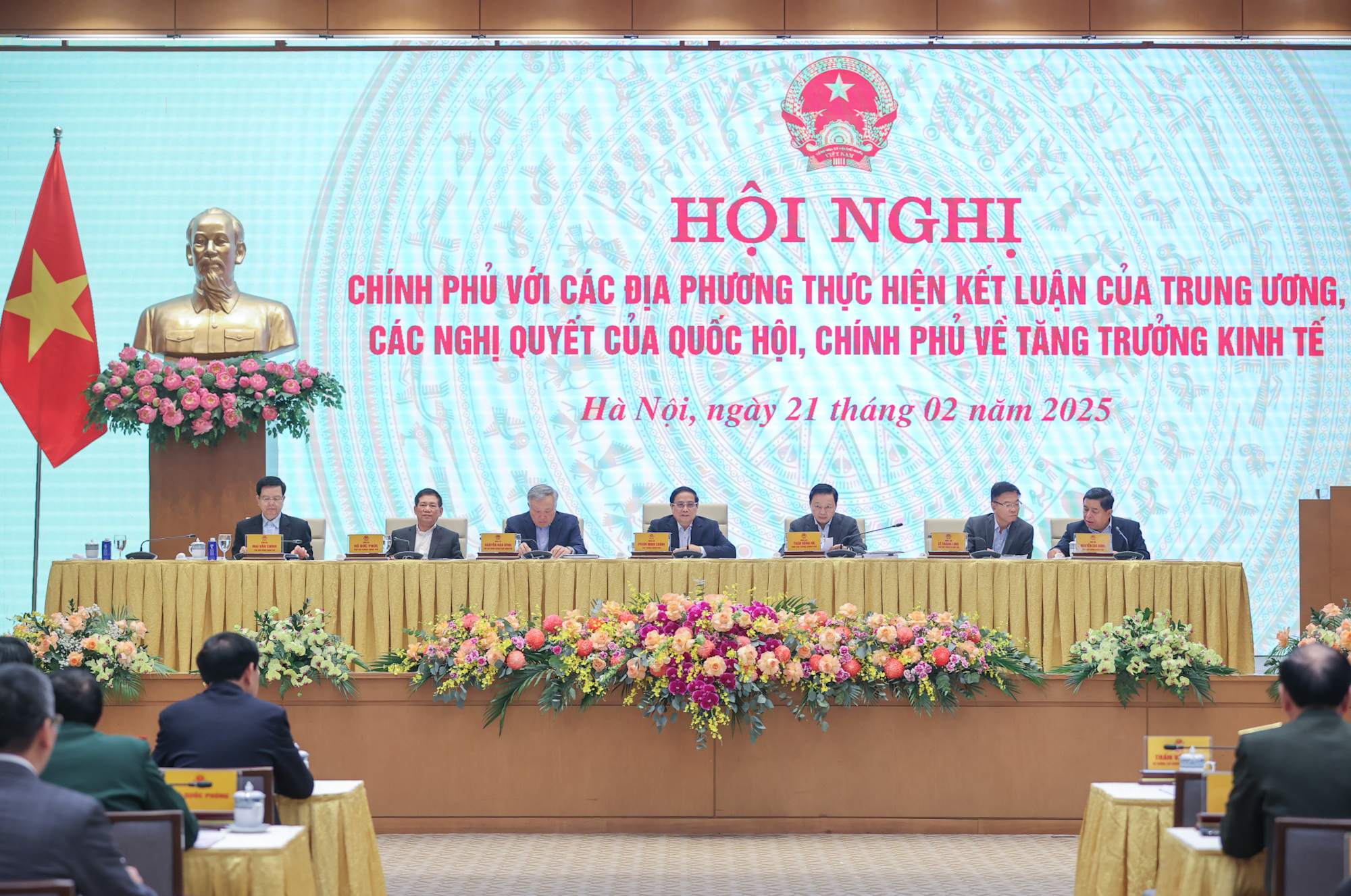 So sánh Hàn Quốc, Nhật Bản, Thủ tướng muốn tăng trưởng để vượt qua bẫy thu nhập trung bình  - Ảnh 1.