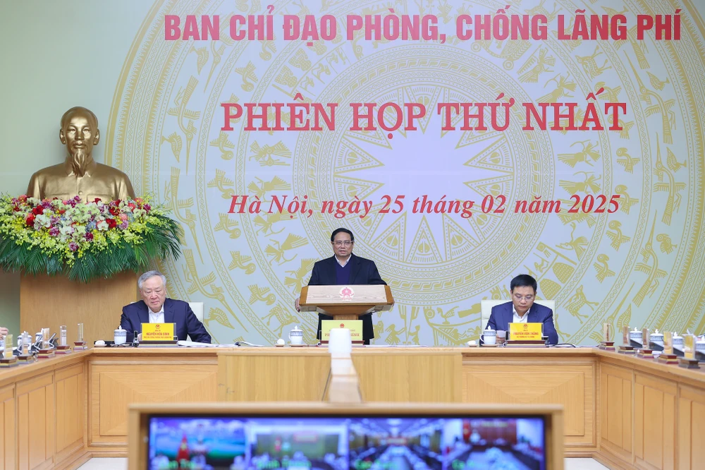 Thủ tướng chủ trì phiên họp thứ nhất Ban Chỉ đạo phòng, chống lãng phí