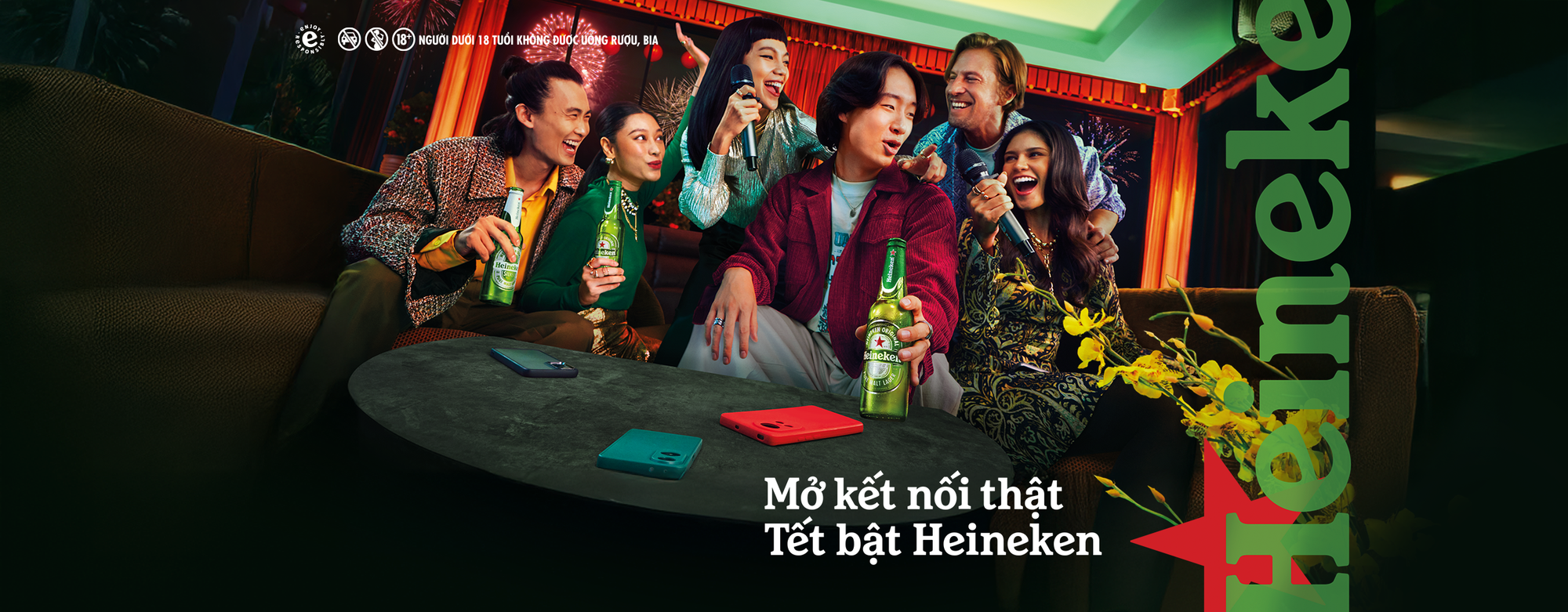 Đập hộp bộ quà tặng “đỉnh nóc” từ Heineken: Toàn quà xịn “kịch trần”, cuộc vui chắc chắn “bay phấp phới”- Ảnh 1.