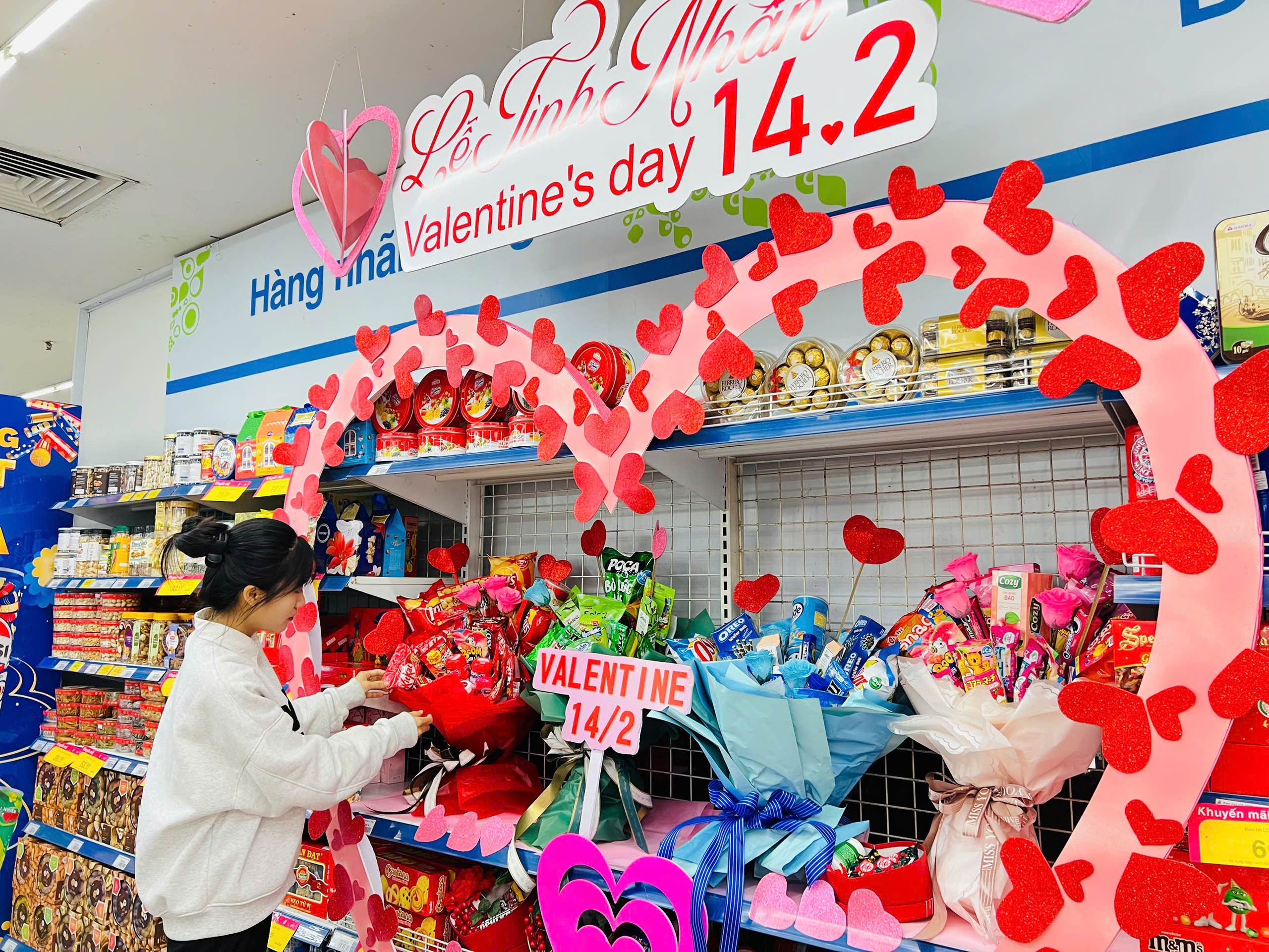 Valentine đón 'Deal nào cũng yêu' tại Co.opmart, Co.opXtra- Ảnh 1.