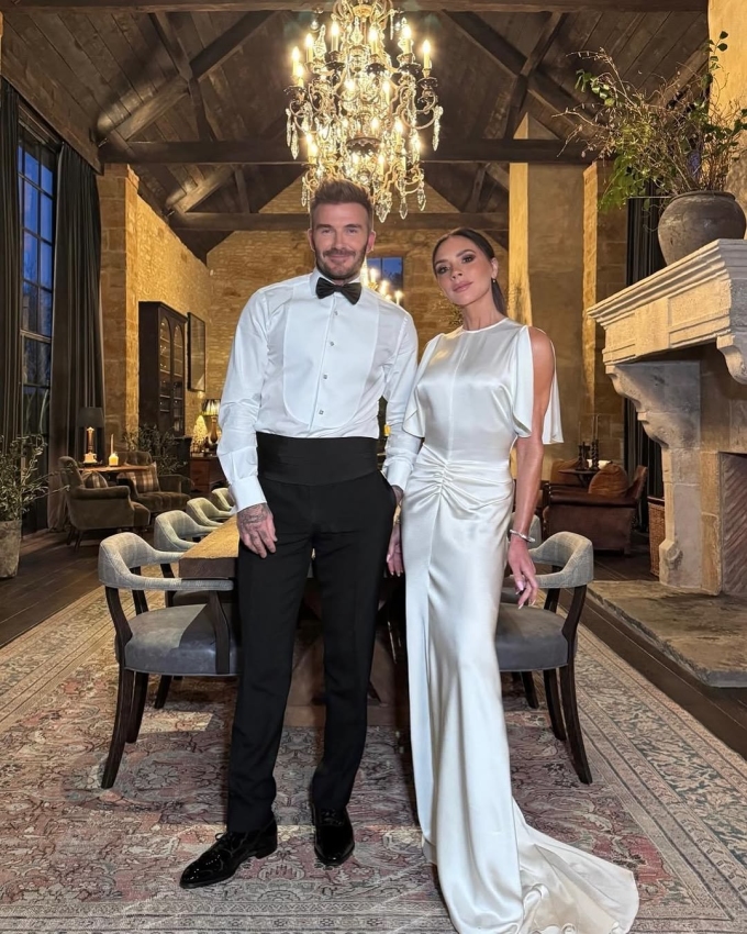 Vợ chồng David Beckham dự tiệc của Vua Charles III, hôm 7/2. Ảnh: Instagram David Beckham