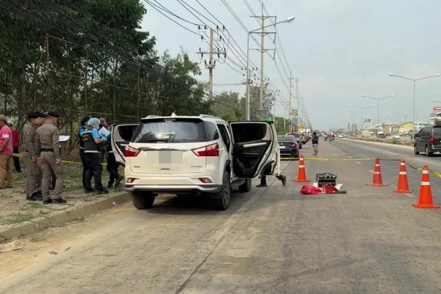 Vợ mất tích, chồng đi tìm thì bật khóc khi thấy vợ tử vong bên cạnh 1 người đàn ông lạ mặt ở trong ô tô- Ảnh 1.