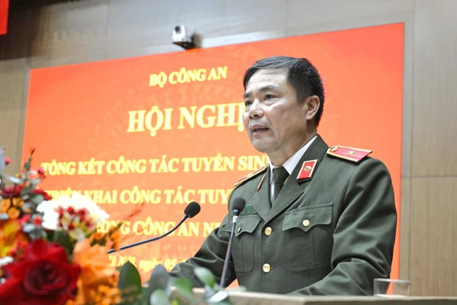 cong-an-tuyen.jpg