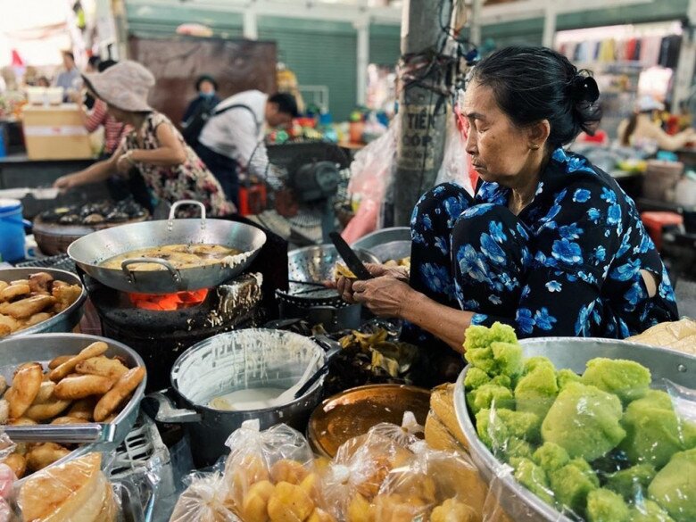 Khu chợ hơn 300 tuổi ở Bình Thuận: Xưa chỉ buôn bán nhỏ, nay thành chợ sầm uất bậc nhất thành phố - 4