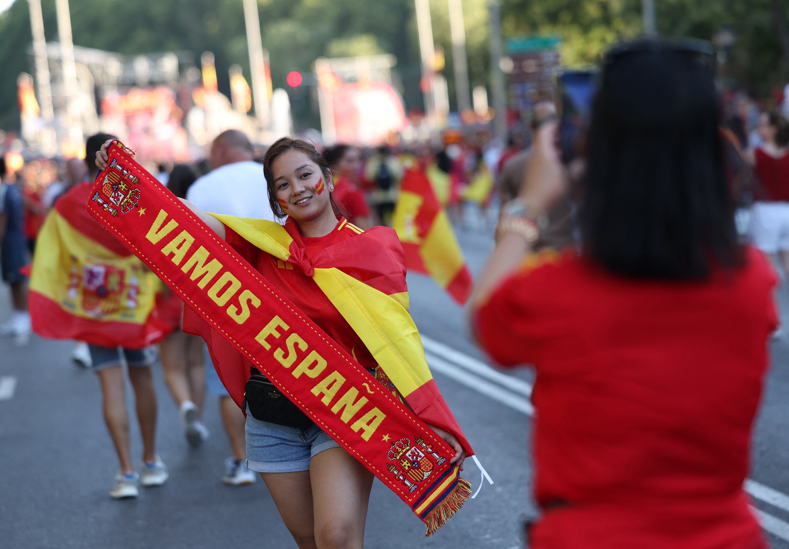 Hoành tráng lễ rước cúp vô địch Euro 2024 của tuyển Tây Ban Nha tại Madrid- Ảnh 11.