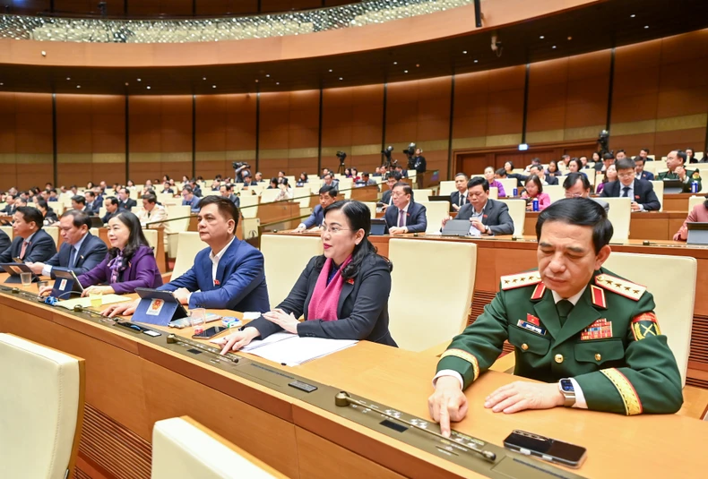 Tham mưu thực hiện tốt công tác lập pháp, giám sát và quyết định những vấn đề quan trọng ảnh 4