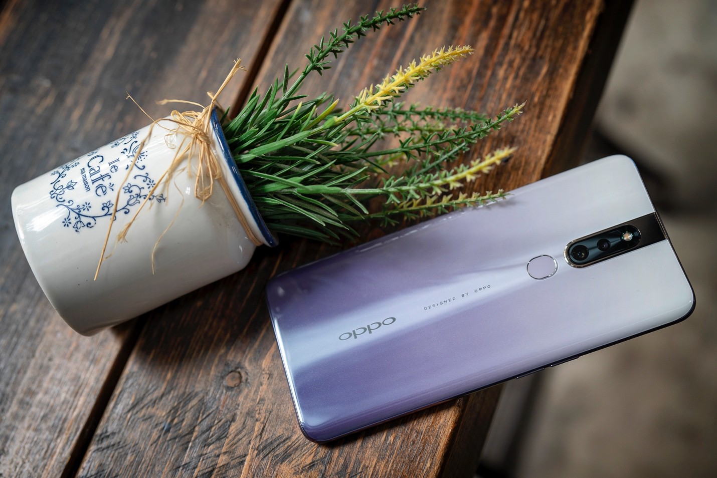 OPPO F11 Pro giới thiệu sắc màu mới Xám Tinh Vân - Ảnh 2.