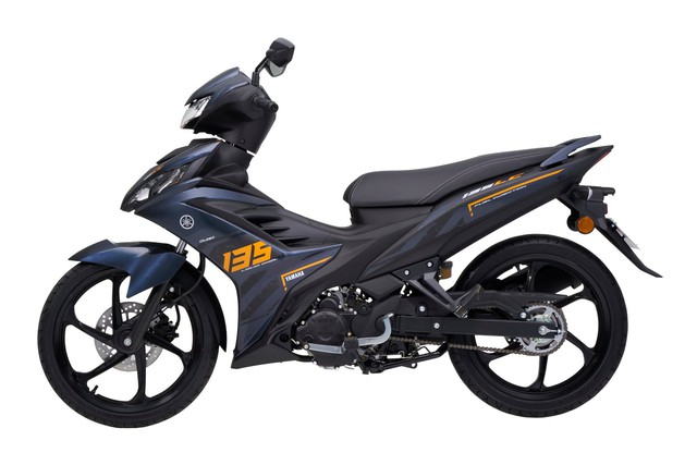 Xe Yamaha huyền thoại cực đẹp vừa cập bến, sắp ra mắt: Mạnh hơn Jupiter, giá quy đổi 45 triệu đồng- Ảnh 4.