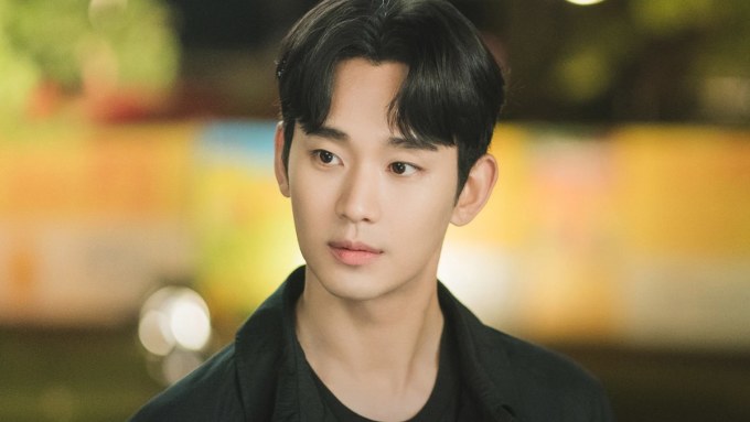 Kim Soo Hyun - tài tử nổi tiếng, đông fan hàng đầu châu Á. Ảnh: tvN