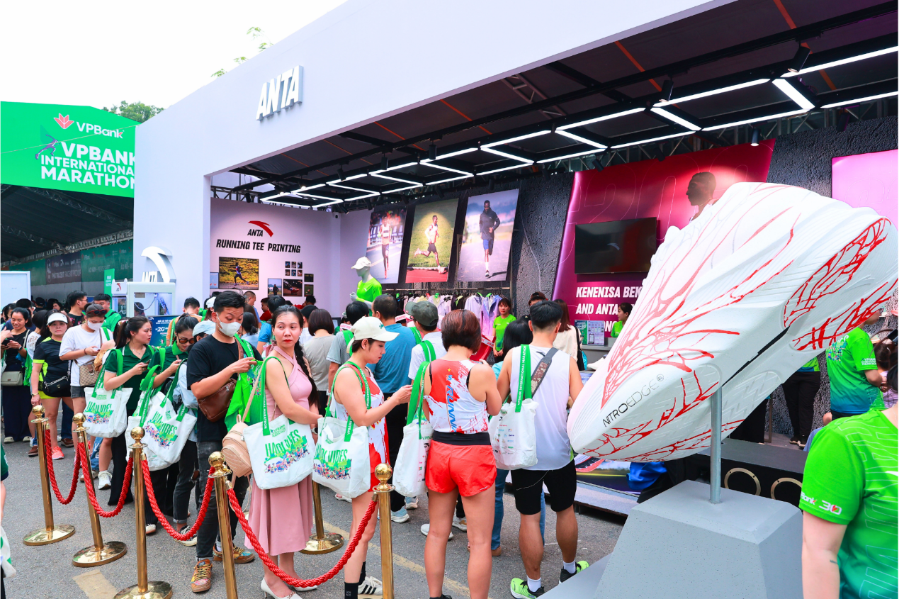 Những đóng góp cho thể thao cộng đồng của ANTA qua giải chạy VPBank International Marathon 2024- Ảnh 2.