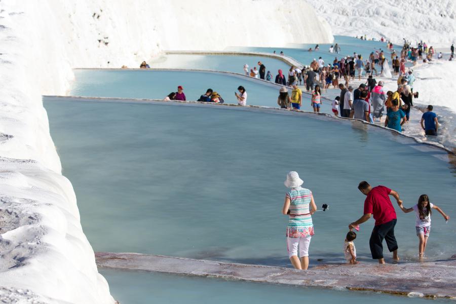 Trải nghiệm tắm khoáng nóng tự nhiên tại Pamukkale, Thổ Nhĩ Kỳ- Ảnh 2.