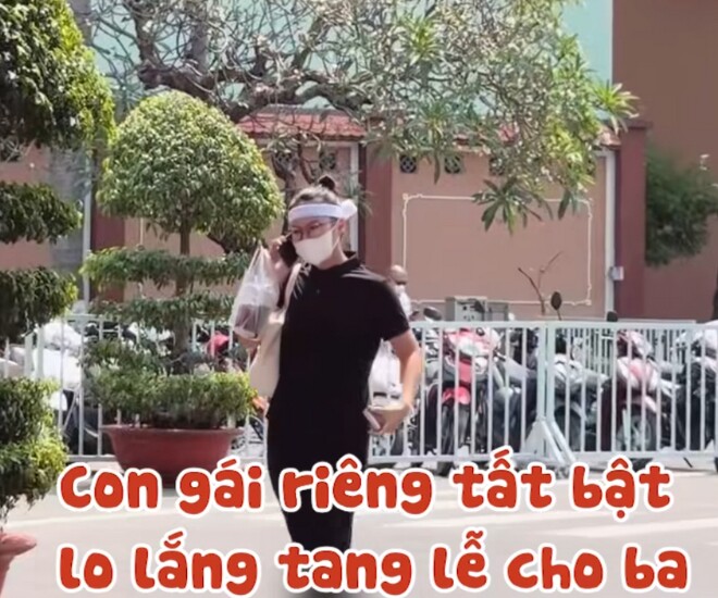 Con gái riêng của nữ doanh nhân phụ mẹ lo hậu sự cho bố dượng.