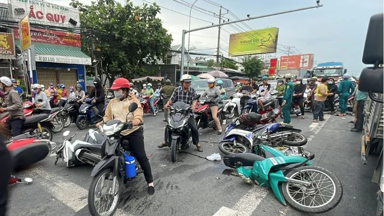 Nhìn nhận trách nhiệm cá nhân trong xây dựng giao thông an toàn ảnh 4