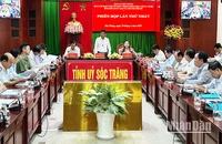 Bí thư Tỉnh ủy Sóc Trăng Lâm Văn Mẫn phát biểu chỉ đạo phiên họp.