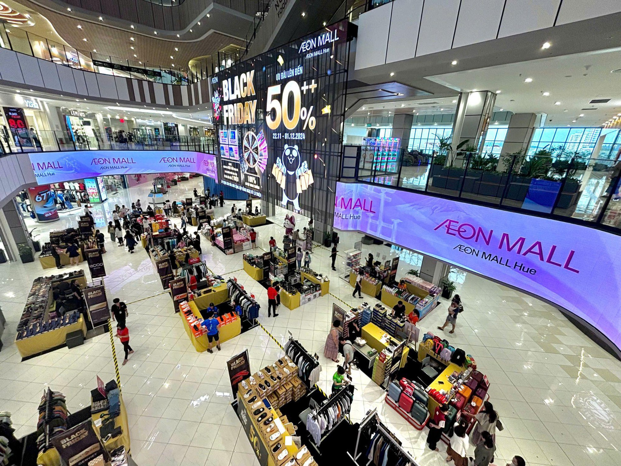 “Sộp” hết cỡ mùa Black Friday: AEON MALL Huế tung loạt deal hời và cơn mưa quà tặng trị giá đến 230 triệu đồng- Ảnh 1.