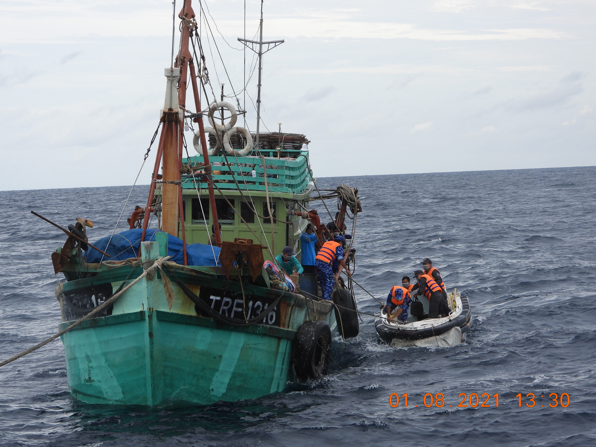 Cảnh sát biển 4 tổ chức rút kinh nghiệm công tác phòng, chống IUU - Ảnh 1.