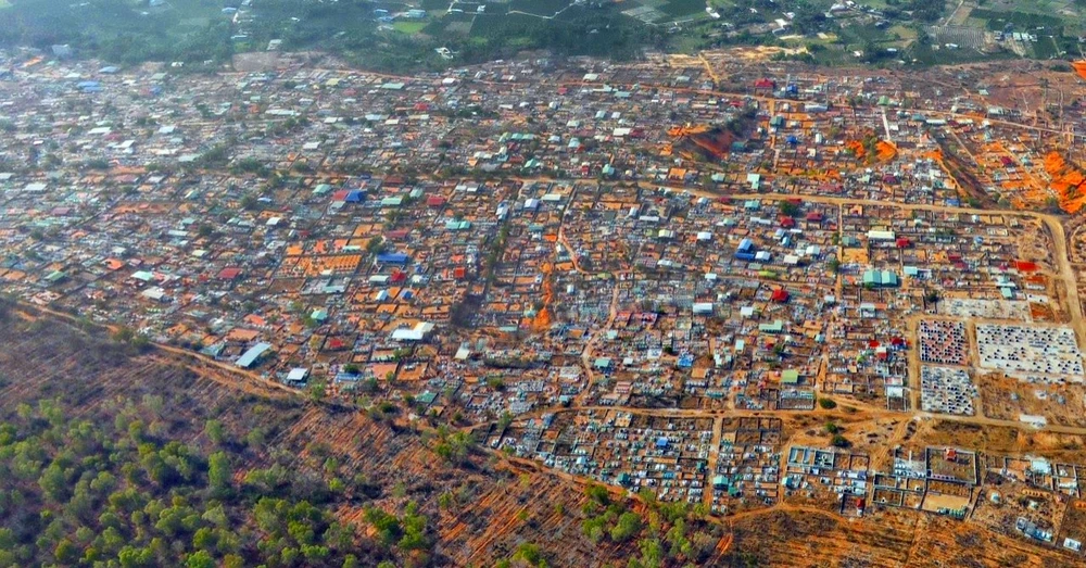 nghĩa trang Phan Thiết