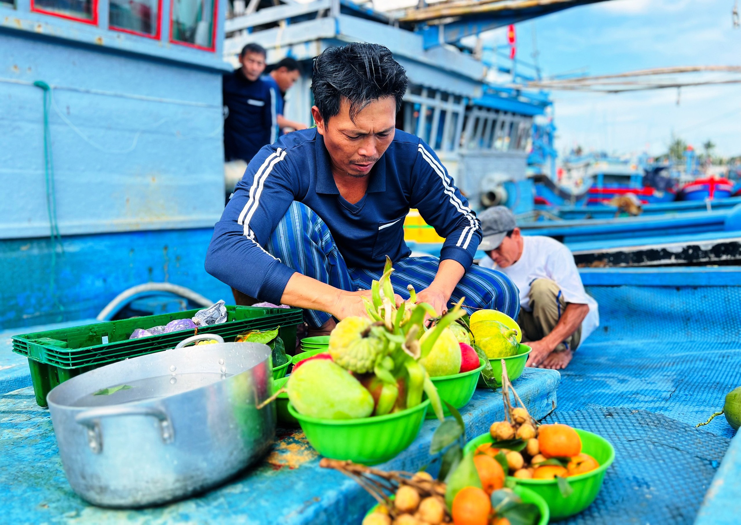 Mang hương vị Tết đến với Hoàng Sa, Trường Sa- Ảnh 1.