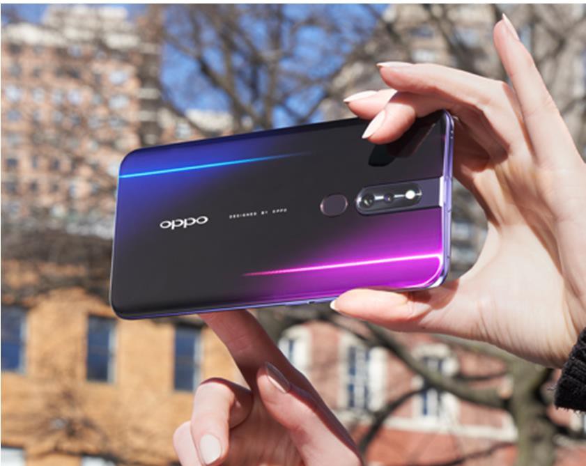 OPPO F11 Pro và F11 đạt gần 35.000 đơn đặt hàng sau 10 ngày ra mắt - Ảnh 1.