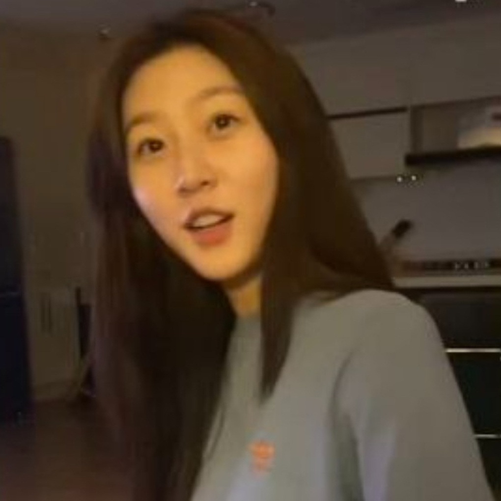 Phẫn nộ vì gia đình Kim Sae Ron để lộ video riêng tư của nữ diễn viên - 1