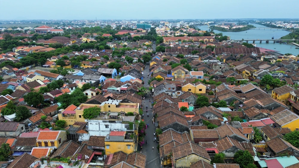 Quảng Nam công bố hành lang phát triển du lịch mới: Cung đường di sản Hội An - Mỹ Sơn - Cổng trời Đông Giang: Nơi thiên nhiên giao hòa cùng văn hóa. Ảnh: TN