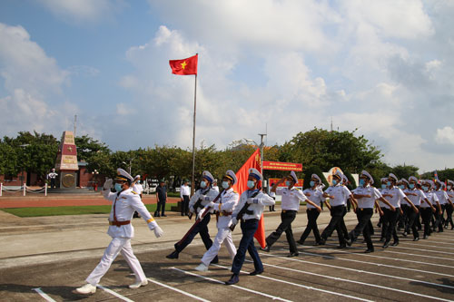 Quốc khánh nơi đảo xa - Ảnh 1.