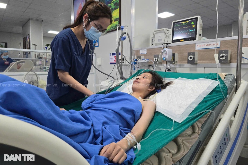 Người đàn ông nghèo bật khóc: Chồng biết lấy gì để cứu em đây, vợ ơi? - 1