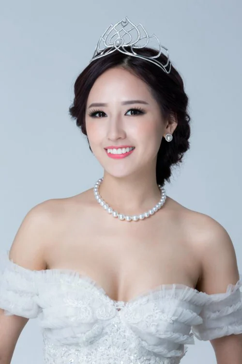 Vẻ đẹp bừng sáng và ngọt ngào hơn theo năm tháng.