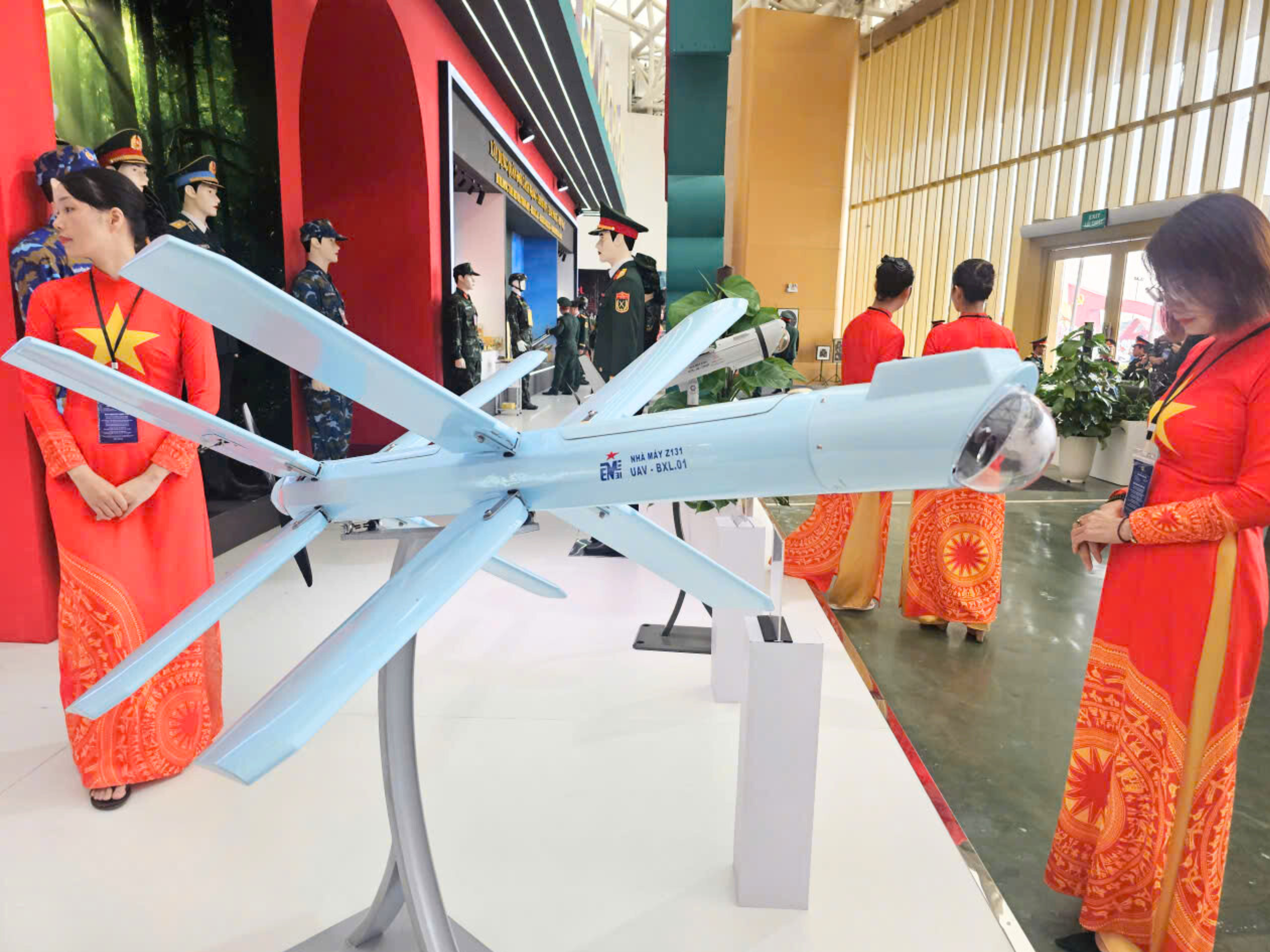 Khám phá hàng loạt UAV 'make in Viet Nam' lần đầu trình làng tại triển lãm lớn nhất lịch sử - Ảnh 8.