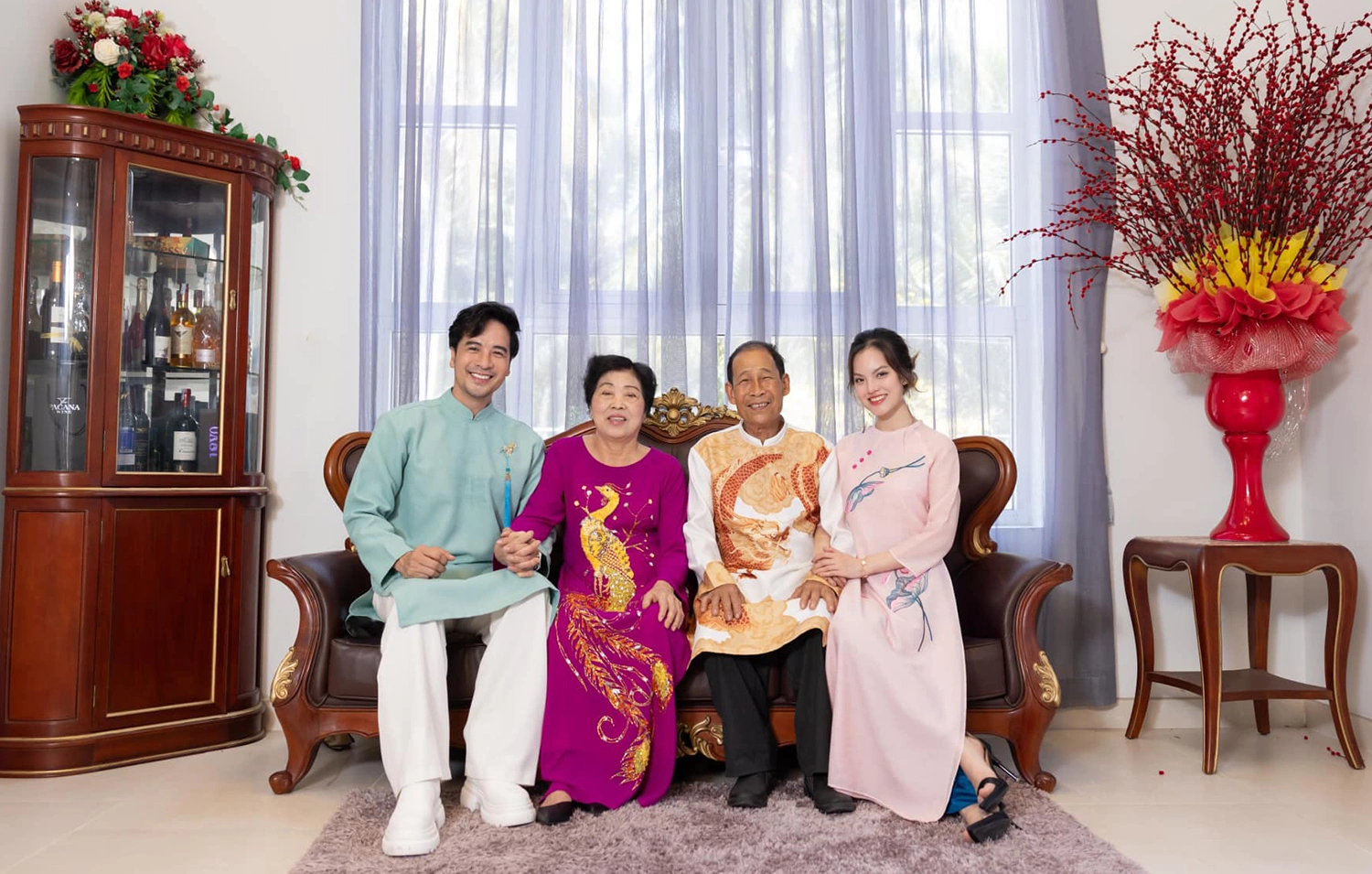 Diễn viên Việt sở hữu 2 biệt thự, 3 nhà hàng: Hủy hôn vợ sắp cưới, tuổi 41 yêu bạn gái kém 16 tuổi - Ảnh 4.