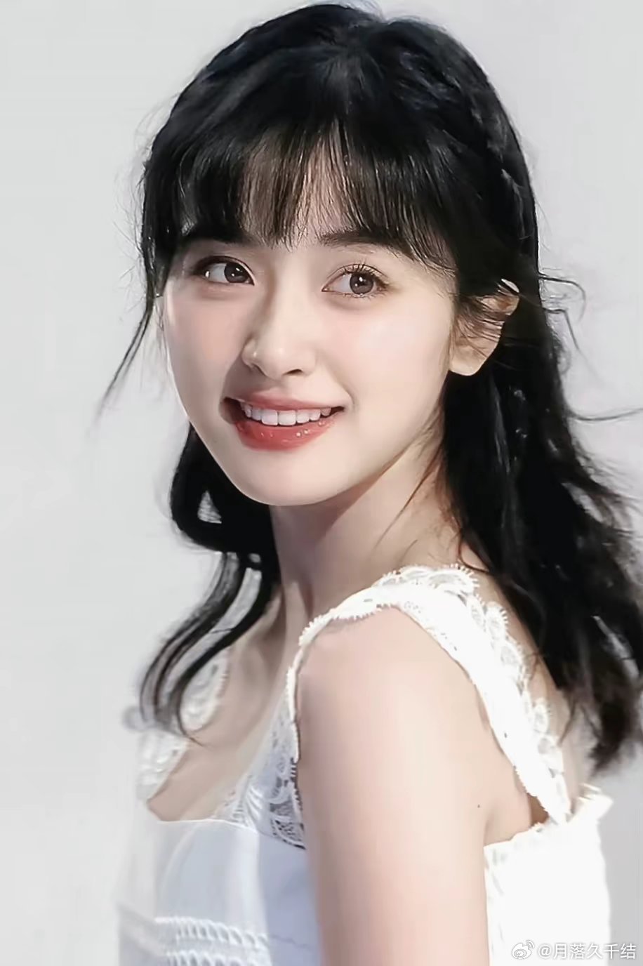 10 nữ diễn viên giàu nhất Trung Quốc 2025: Dương Mịch xếp sau Triệu Lệ Dĩnh, lướt tới hạng 1 mà nghi ngờ nhân sinh- Ảnh 5.